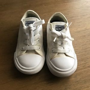 CONVERSE CHUCK TAYLOR SHOES